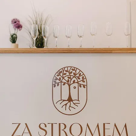Za Stromem 3* Opočno